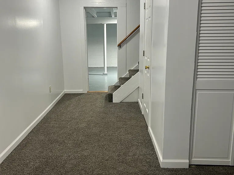 324 S Cotner Blvd — Photo 10