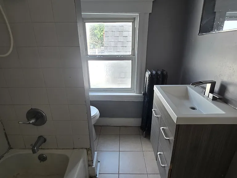 273 Amherst St #3AA — Photo 5