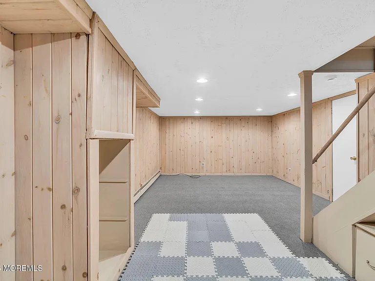 485 Freehold St — Photo 30