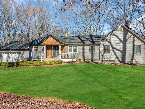 68 Reids Hill Road, Morganville, NJ 07751