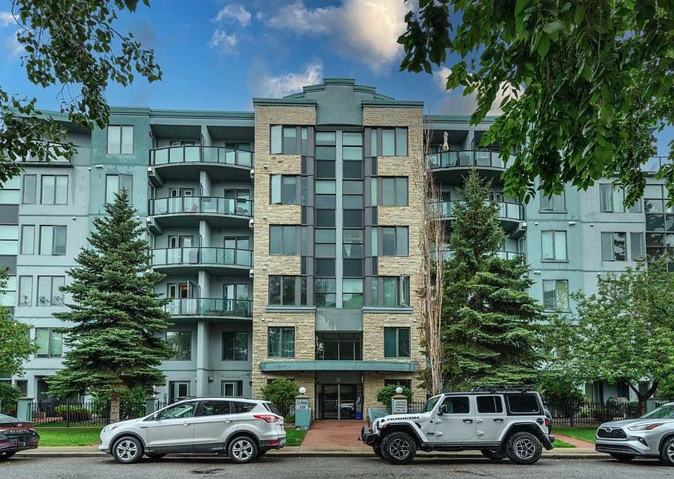 1st image of 328 S 21st Ave SW #310