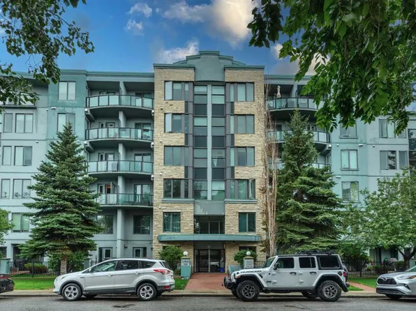 328 S 21st Ave SW #310, Calgary, AB T2S 0G8