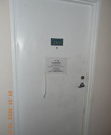 2nd image of 1211 Cabrillo Ave Unit 206