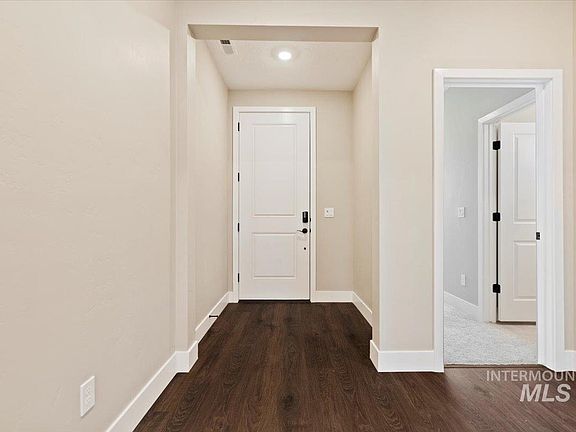 4th image of 12108 S Glory Ln