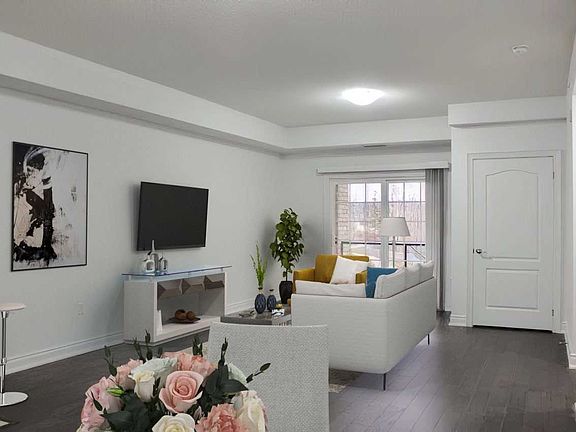 3rd image of 44 Ferndale Dr S #106