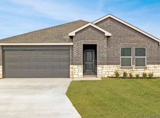 9903 E 135th St S, Bixby, OK 74008