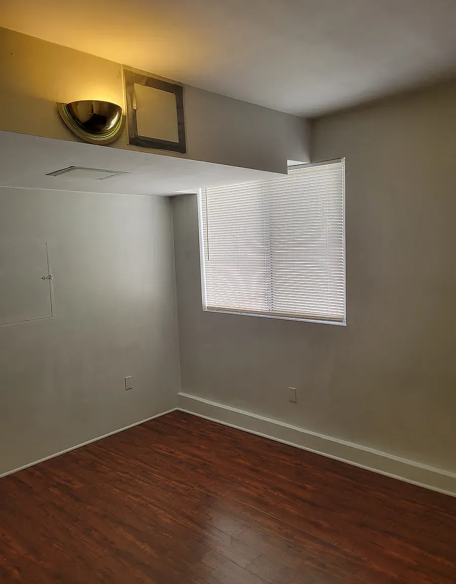 3 bed, 1238 sqft, $3,500 — Photo 4