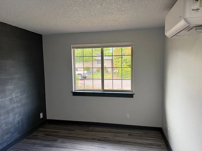 3769 Kevington Ave — Photo 38
