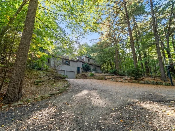 41 Orchard Ave, Weston, MA 02493