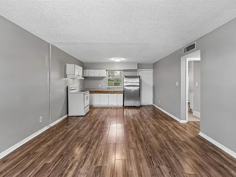 601 State Ave #2 — Photo 10