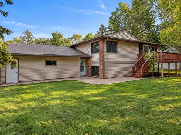 265 Candlestick Cir, Annandale, MN 55302