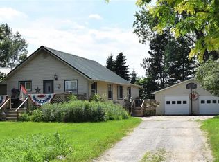 4716 S Loomis Rd, Shepherd, MI 48883