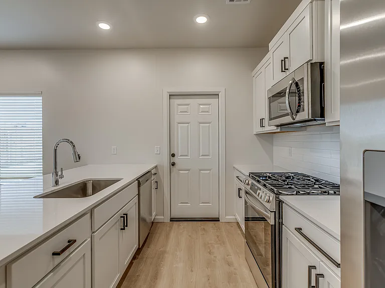 19602 Horseshoe Ave — Photo 9