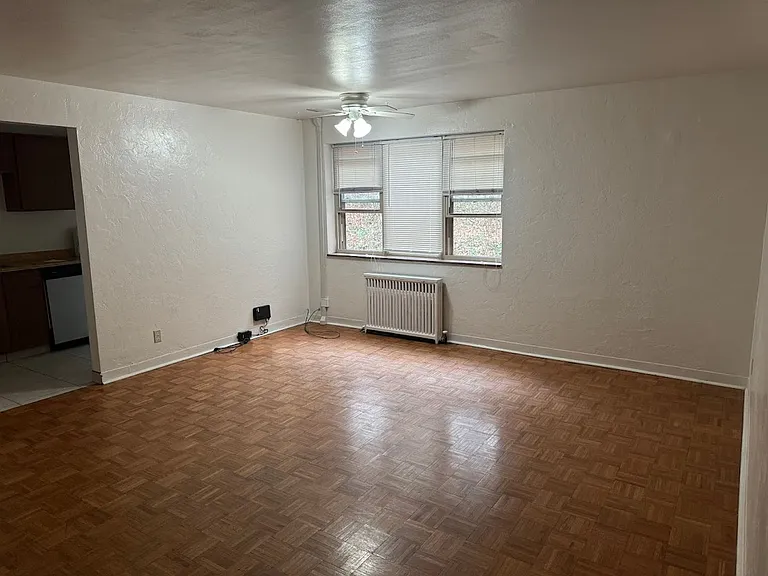 5300 Fifth — Photo 38