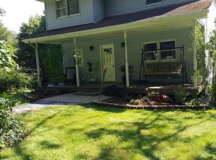 1524 Lake Rd, Mercer, PA 16137