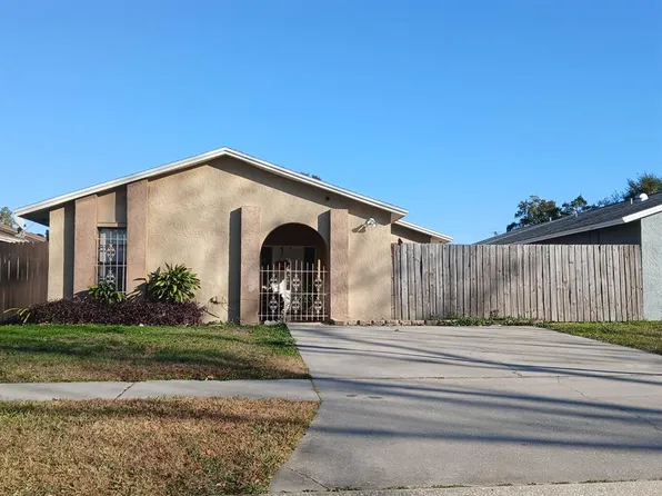 10703 Crowngate Ln, Tampa, FL 33624