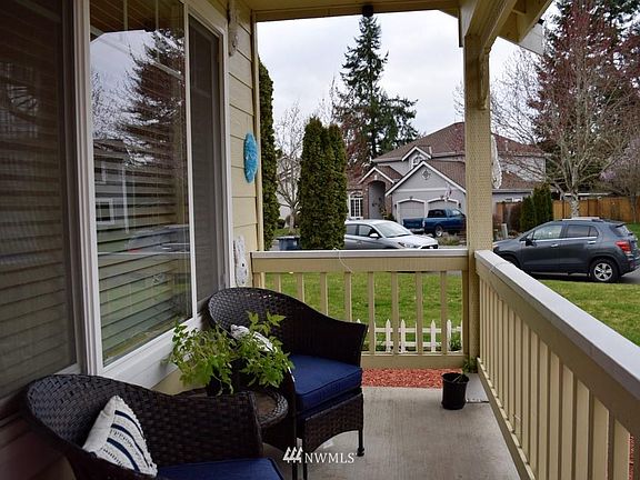 4th image of 20019 73rd Avenue Ct E