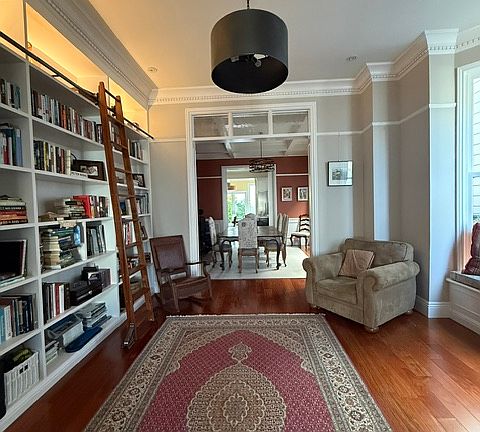 4th image of 2540 Sacramento St