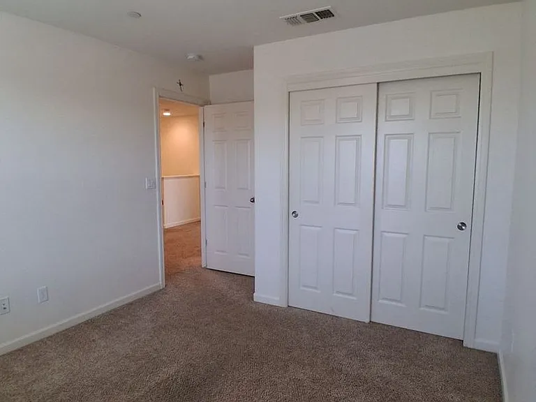 3813 Griffith Ave — Photo 12