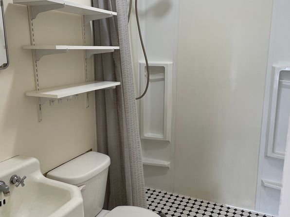 604 N Sprague St APT 1