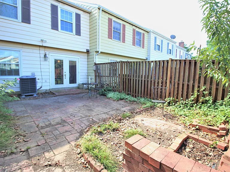 6603 Forbush Ct — Photo 11