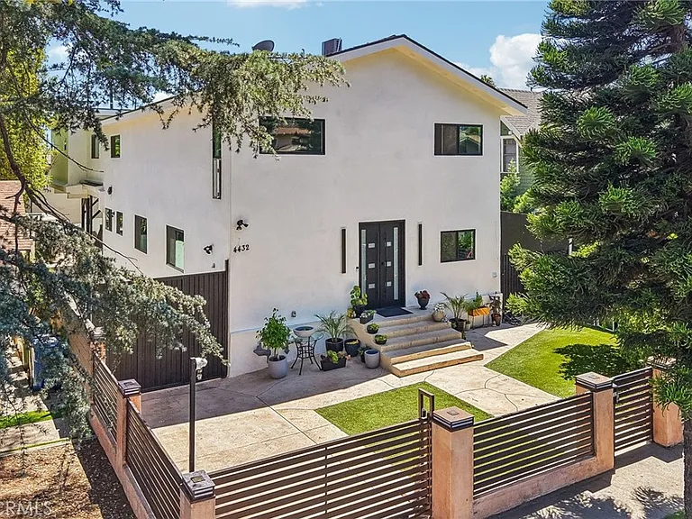 4432 Melbourne Ave — Photo 4