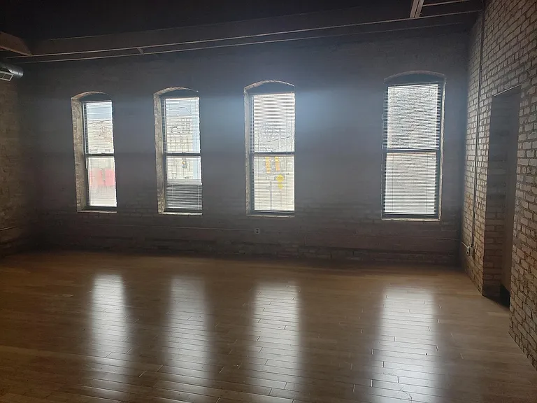 329 S Washington Sq #LOFT D — Photo 4