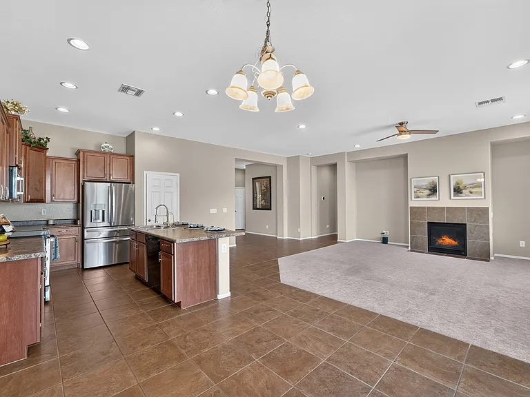 16864 W Hammond St — Photo 41
