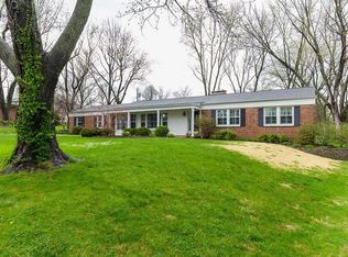 39 Kentom Dr, Saint Louis, MO