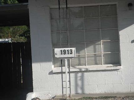 2nd image of 1913 E Idaho Ave