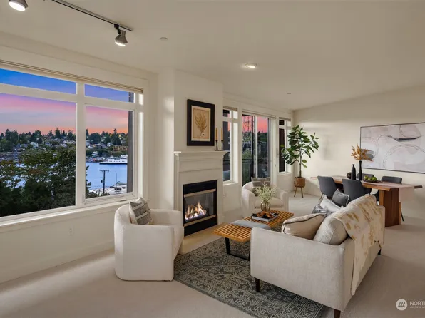 3217 Eastlake Avenue E #303, Seattle, WA 98102