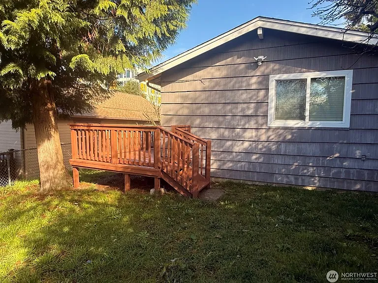 2907 S McClellan St — Photo 19