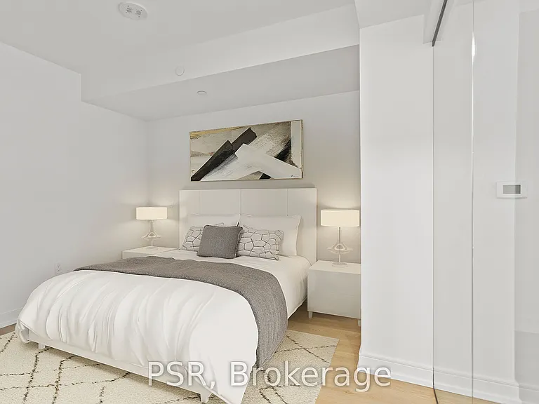 1 Jarvis St #919 — Photo 6