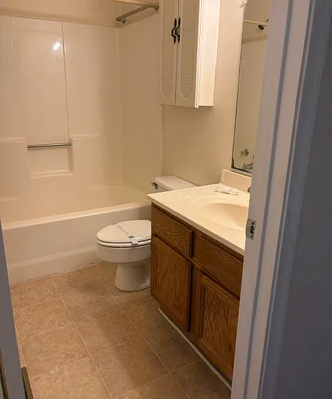 124 Governor Berkeley Rd #11 — Photo 29