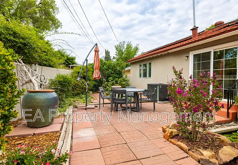 520 San Pasquale Ave SW — Photo 30