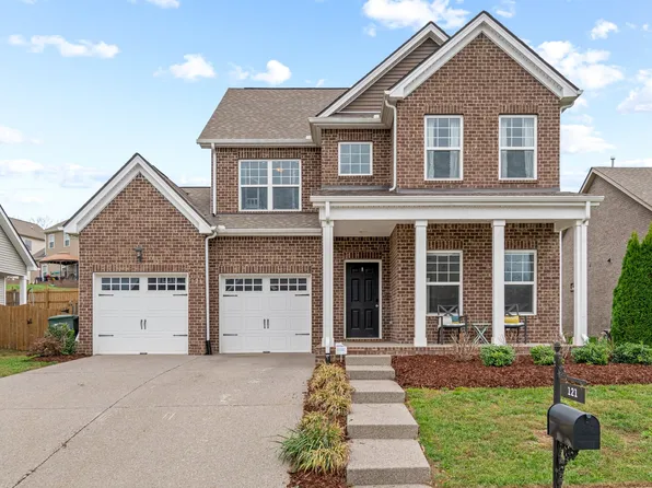 121 Lightwood Dr, Antioch, TN 37013