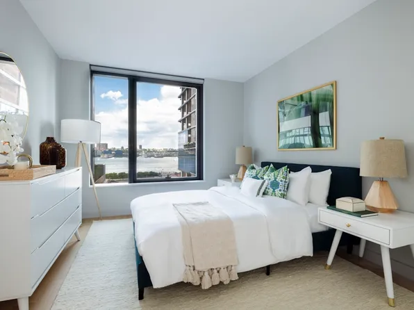 311 11th Avenue image 1 of 25