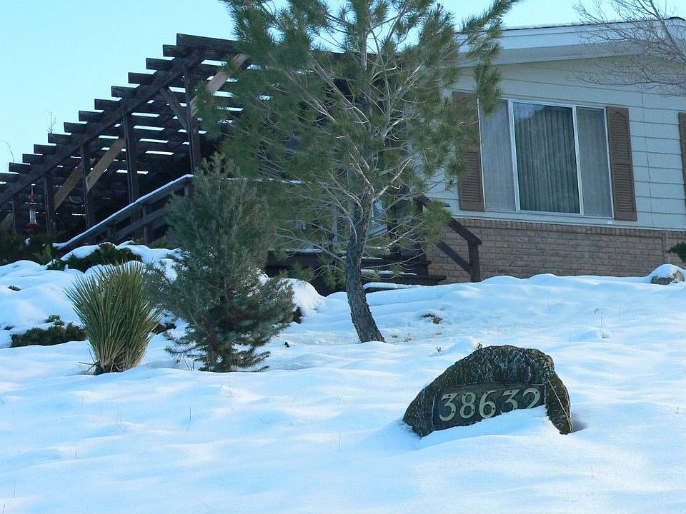 We get snow 4 - 5 times a year