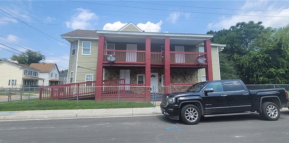 1st image of 1022 Duke St