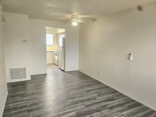 7155 N 66th Dr #101 Photo 1 7155 N 66th Dr #101 Photo 1