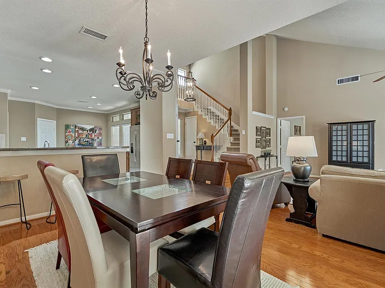 15 Cobble Gate Pl — Photo 12