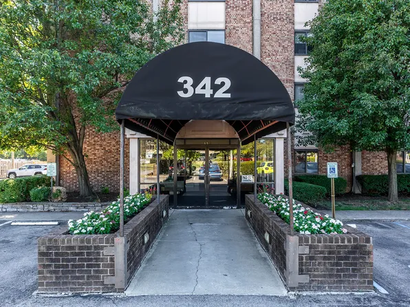 342 Waller Ave APT 3B, Lexington, KY 40504