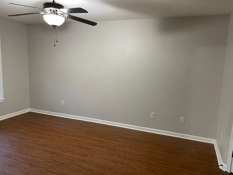 2341 Twelve Oaks Dr — Photo 22
