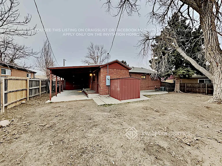 9240 Wigham St — Photo 16