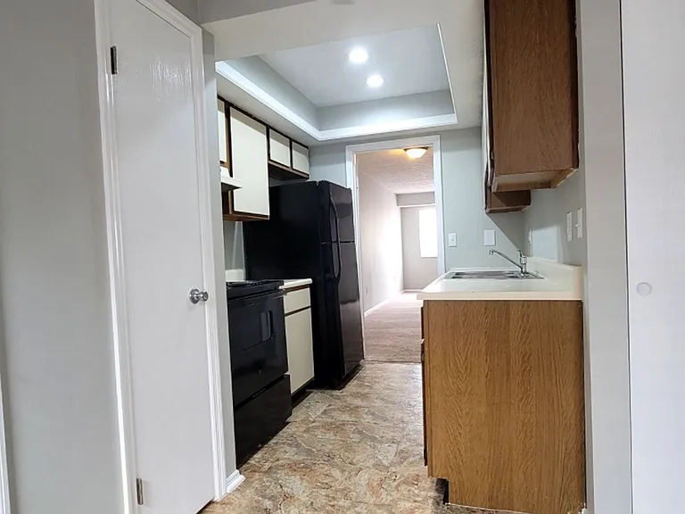 3508 Spanish Villa Dr #1 — Photo 9