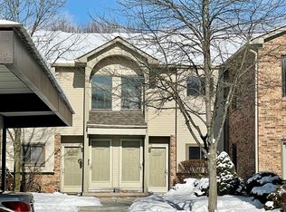 42738 Lilley Pointe Dr #201, Canton, MI