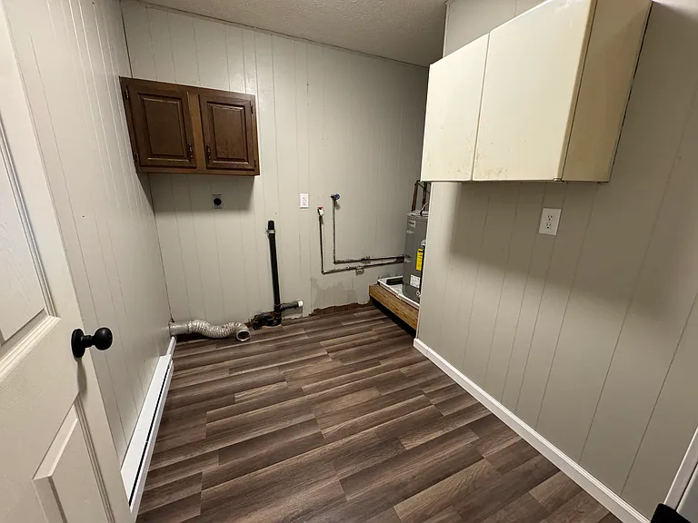 37250 Main St #3 — Photo 7