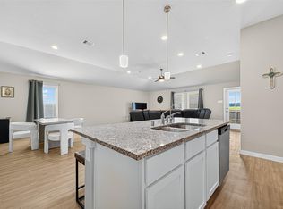 300 Flower Reed Ct, Magnolia, TX 77354