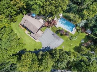 17 Slate Hill Rd, Newton, NJ 07860