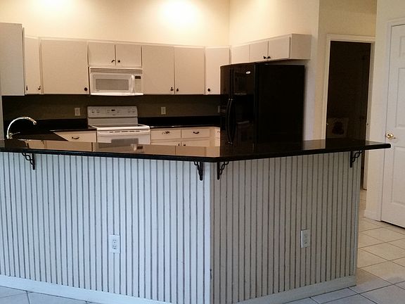 2nd image of 8018 Paulson Ln